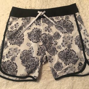 Ezekiel Mens Floral Aquatic Swim Short